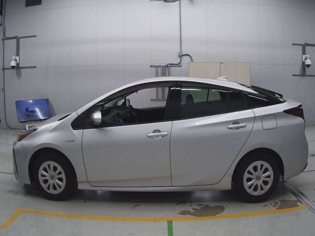 Toyota Prius 2020