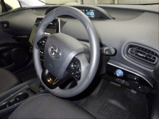 Toyota Prius 2020