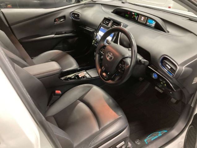 Toyota Prius 2020