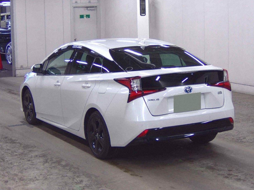 Toyota Prius 2020