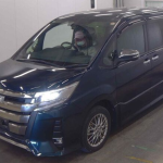 Toyota Noah 2021