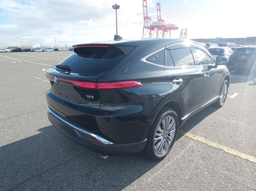 Toyota Harrier 2021