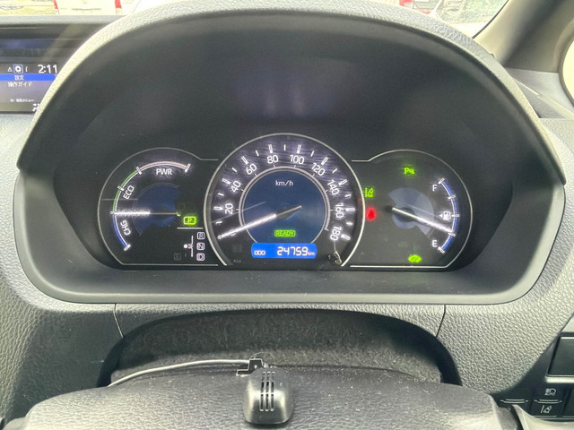 Toyota Noah (Hybrid) 2021