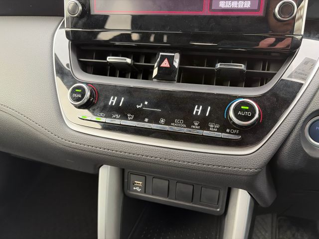 Toyota Corolla Cross (Hybrid) 2022