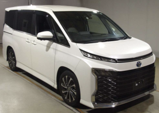 Toyota Voxy (Hybrid) 2022