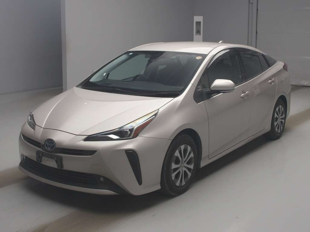 Toyota Prius 2021