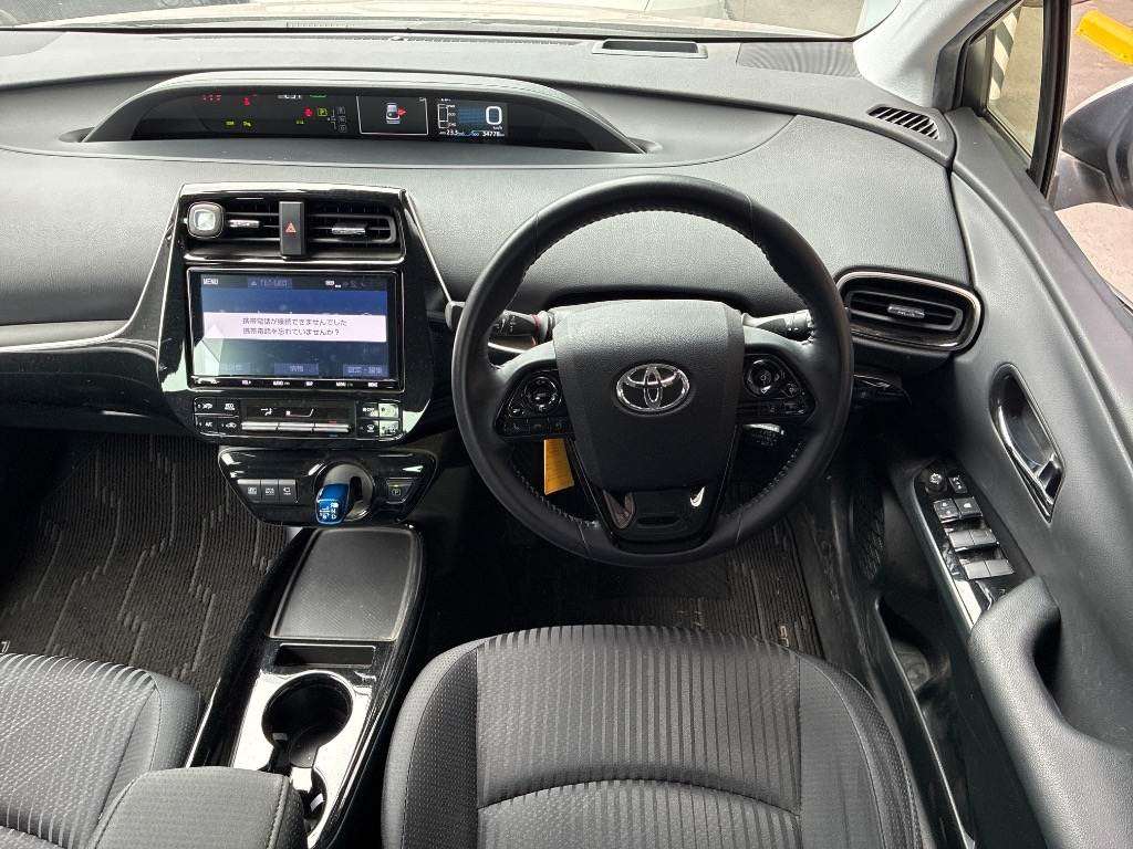 Toyota Prius 2021