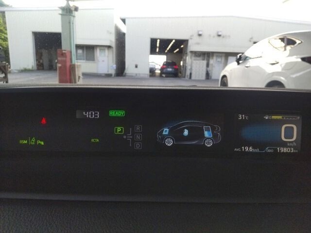 PRIUS 2021