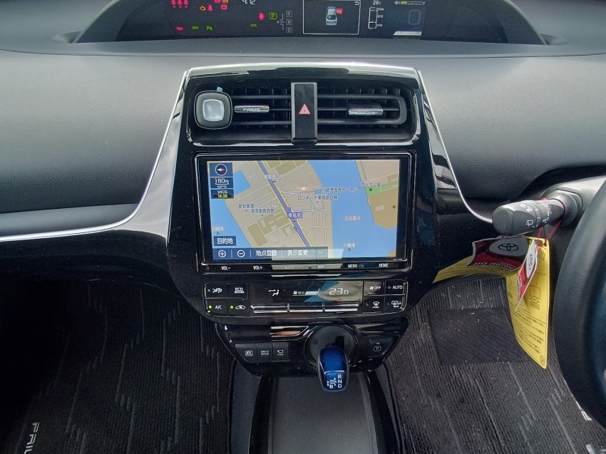 Toyota Prius 2021